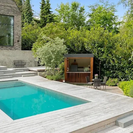 Villa Architectural Luxurious