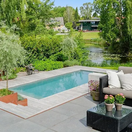 Willa Architectural Luxurious *