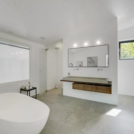 Architectural Luxurious Gentofte