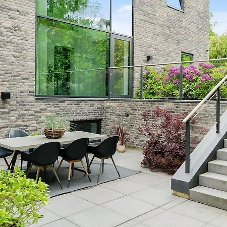 Willa Architectural Luxurious