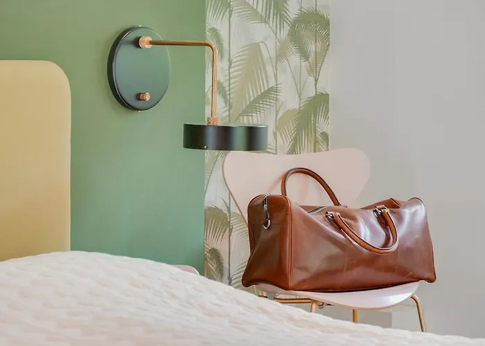 Architectural Luxurious Γκεντόφτε