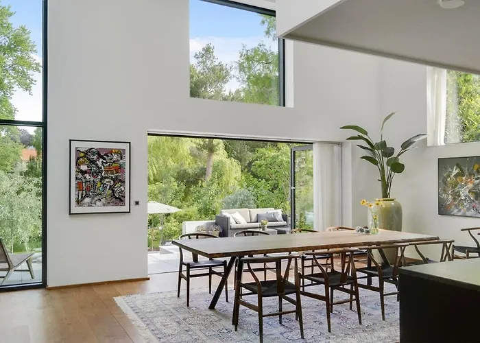 Architectural Luxurious * Γκεντόφτε