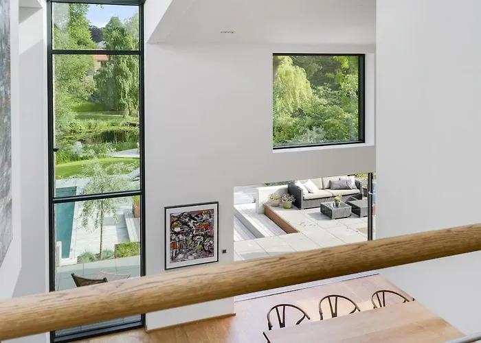 Βίλα Architectural Luxurious Γκεντόφτε